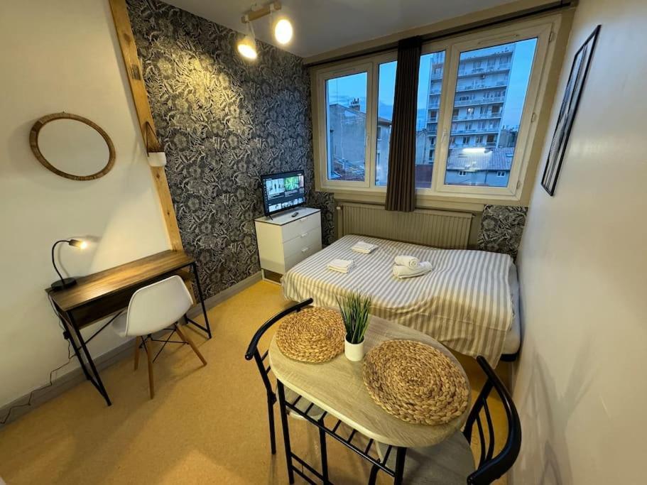 Appartement Joli Au Coeur De 41 *